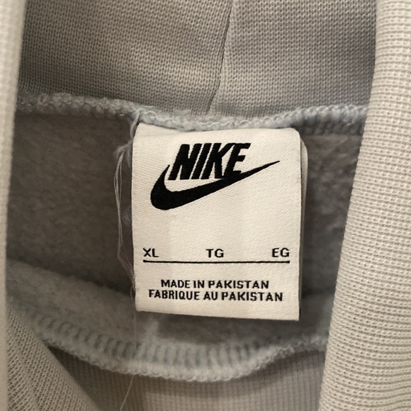 Nike Air corduroy fleece sweatshirt in pure platinum XL - Picture 10 of 10